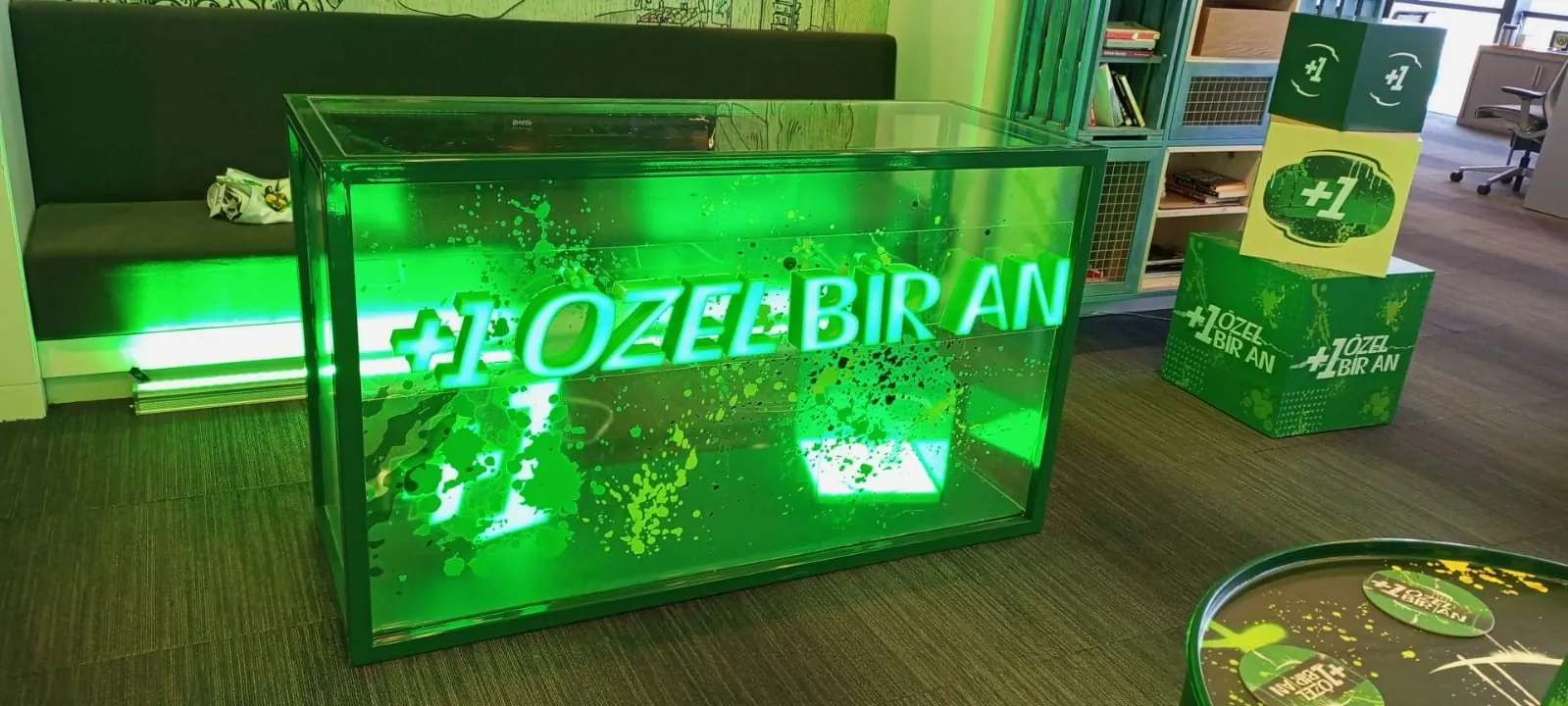 Retail display and POSM